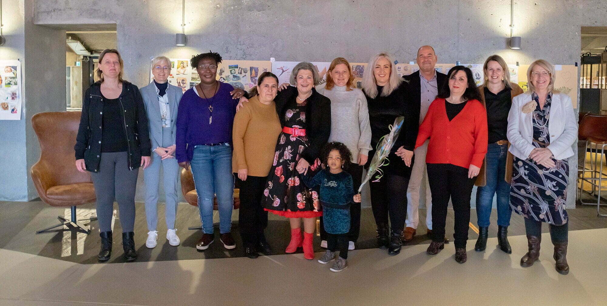 Dertien powervrouwen staan in hun kracht