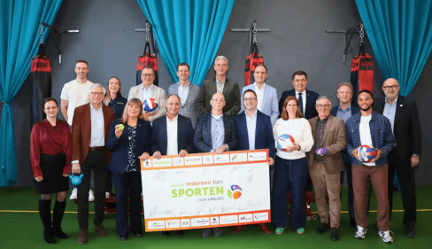 Hier zien we een groep mensen van de orgnaisatie Iedereen kan sporten Zuid-Limburg